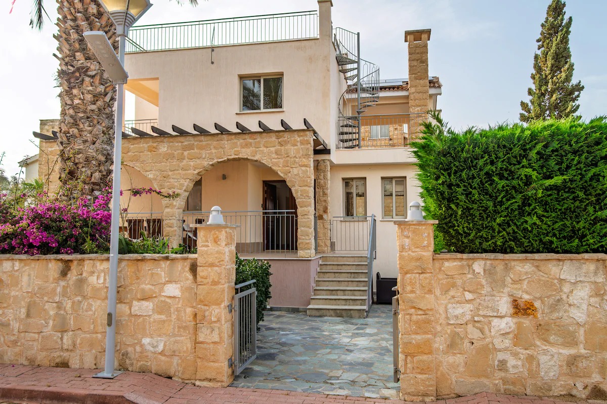 Polis Beach Villa
